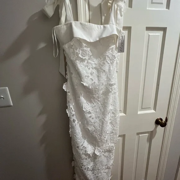 Petal & Pup White Lace Bow Dress - Picture 2 of 5